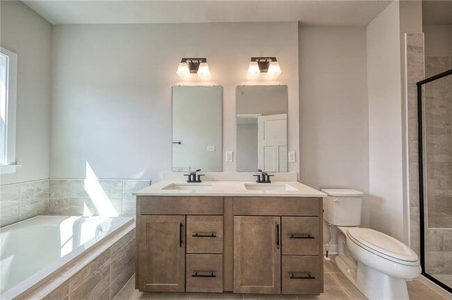 Building Photo - 315 Telluride Ln