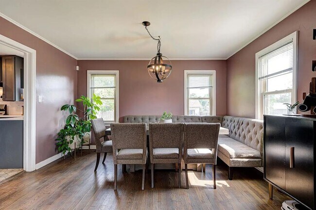 Building Photo - 3801 NW 25th St