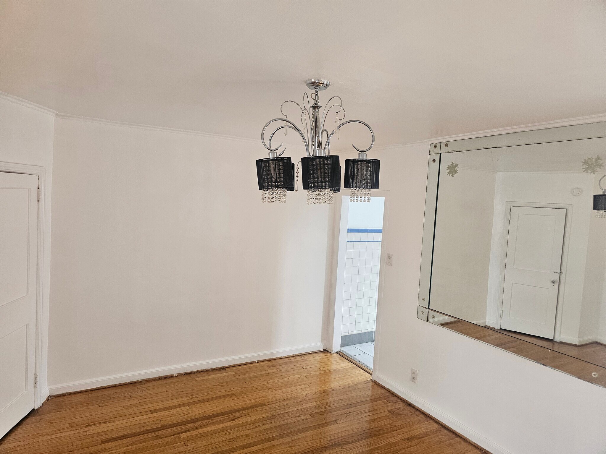 Dining area - 1268 Stirling St