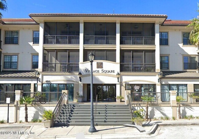 Building Photo - 654 S Loop Pkwy