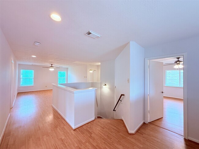 Building Photo - 13407 Carruth Ln
