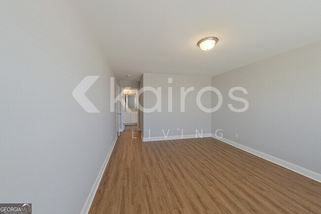Building Photo - 228 Western Red Cedar Dr