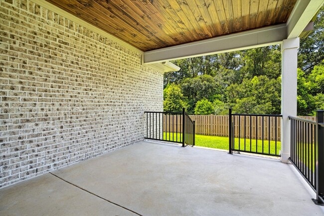 Building Photo - 774 Dunker Ave