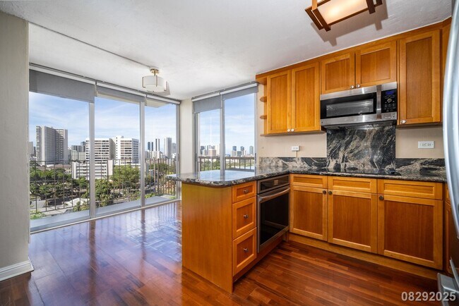 Building Photo - $2750.00 | 2bd/1ba Condominium in The Cons...