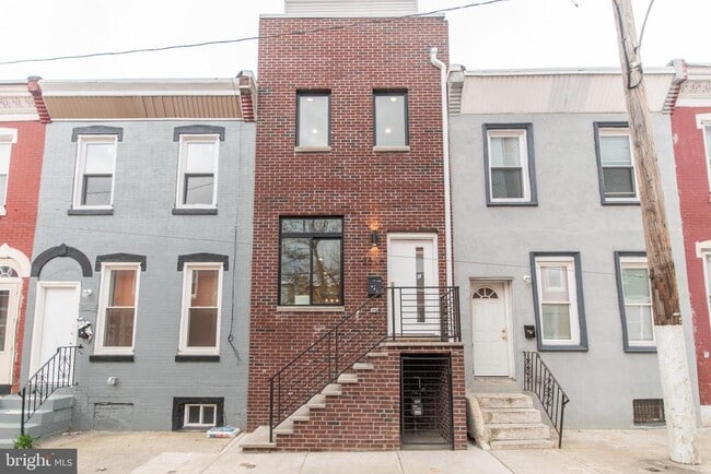 Building Photo - 2518 Ingersoll St