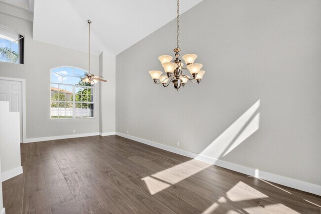 Building Photo - 7306 Spinnaker Bay Dr