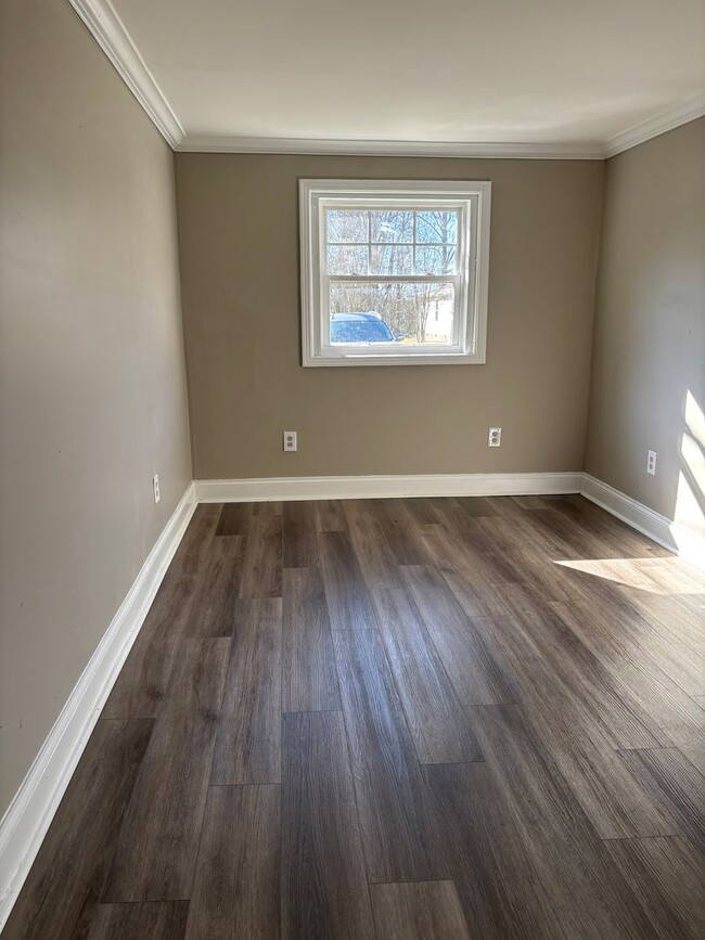 Building Photo - Two Bedroom Home in Chattanooga TN