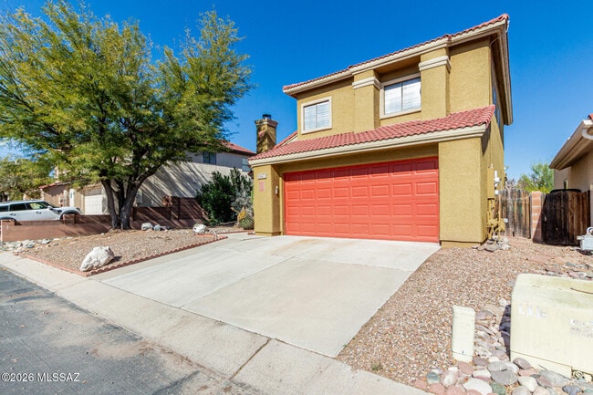 Building Photo - 10472 N Fair Mountain Dr