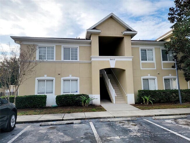 Building Photo - 6410 Cypressdale Dr