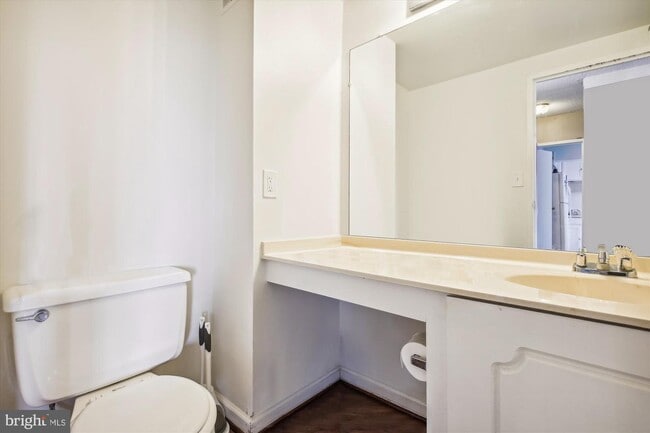 Building Photo - 5500 Holmes Run Pkwy