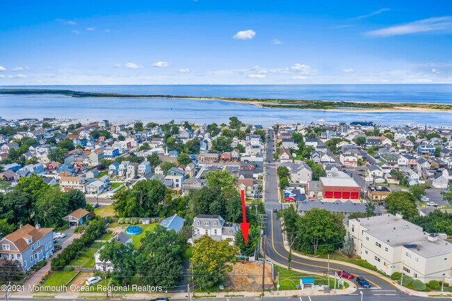 Building Photo - 150 Navesink Ave