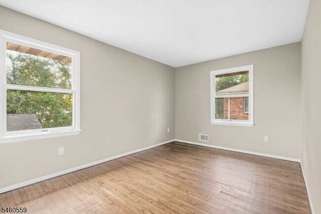 Building Photo - 415 Morningside Ave