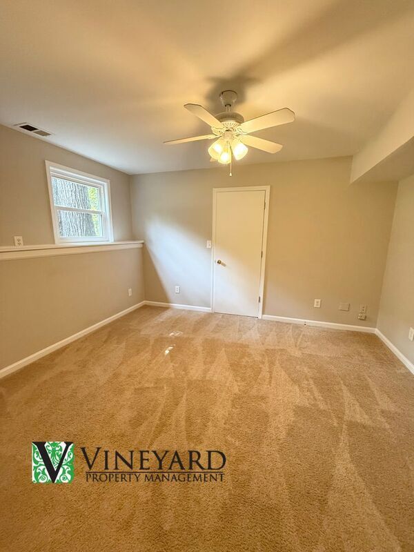 Building Photo - 2964 Forest Chase Terrace NE