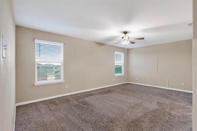 Building Photo - 305 Honeysuckle Ln