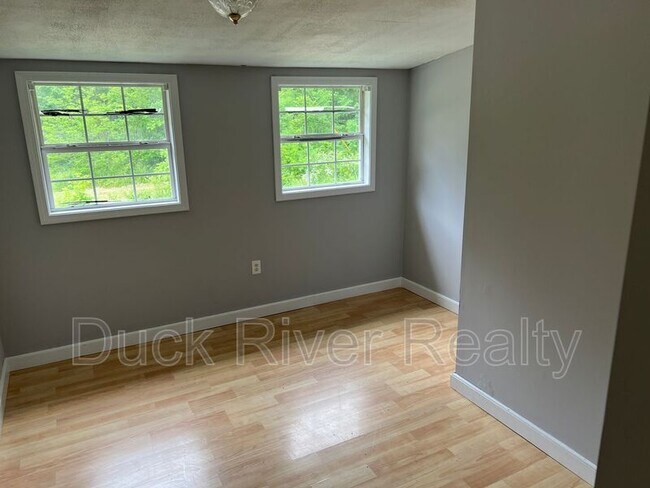 Building Photo - 3518 Pulaski Hwy