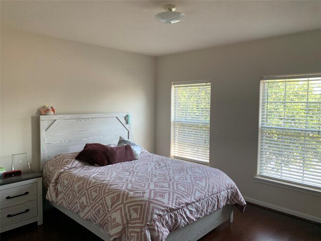 Building Photo - 6311 Auburn Terrace Ct