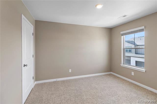 Building Photo - 827 Quatar St