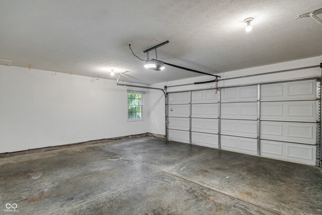 Building Photo - 12752 Apsley Ln