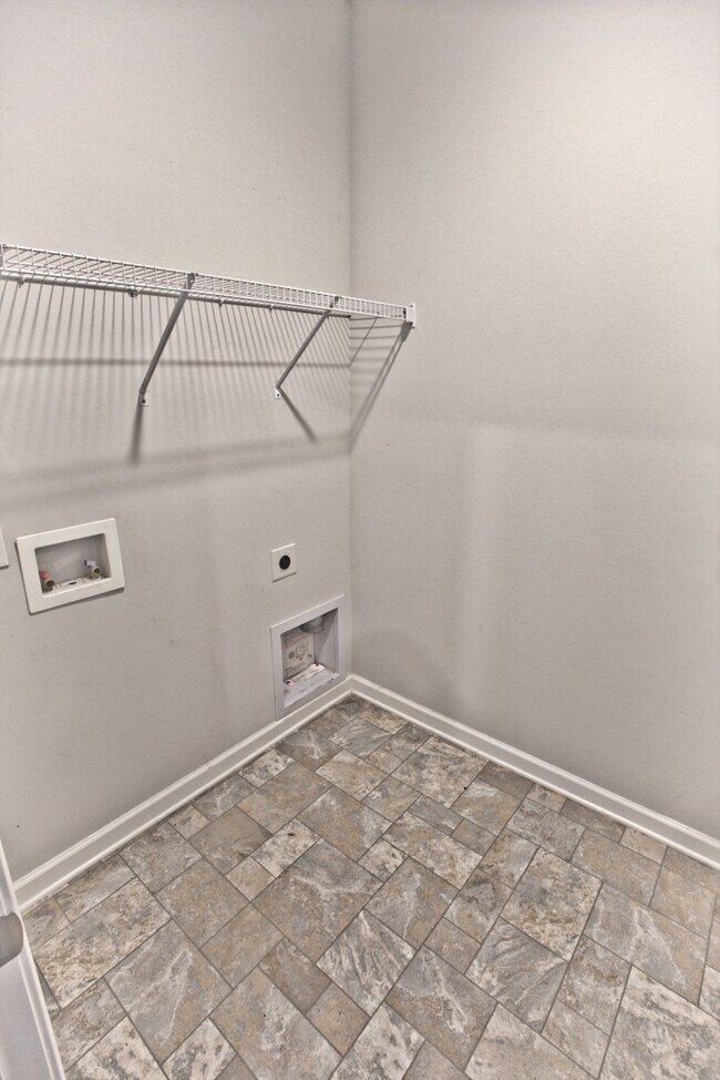 Building Photo - 248 Autumn Terrace Ln