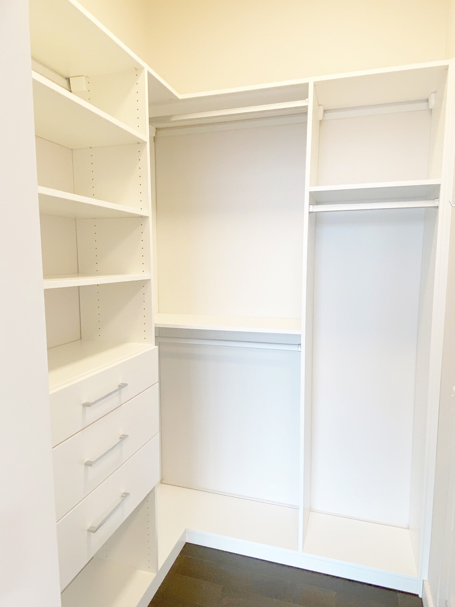 4301 Guest Closest - 515 Church St