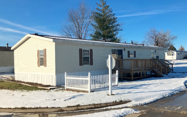 Building Photo - 200 N 28th St