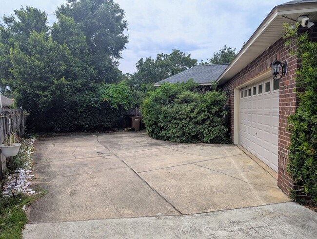 Building Photo - Live Exceptionally in an Elegant 4-Bedroom...