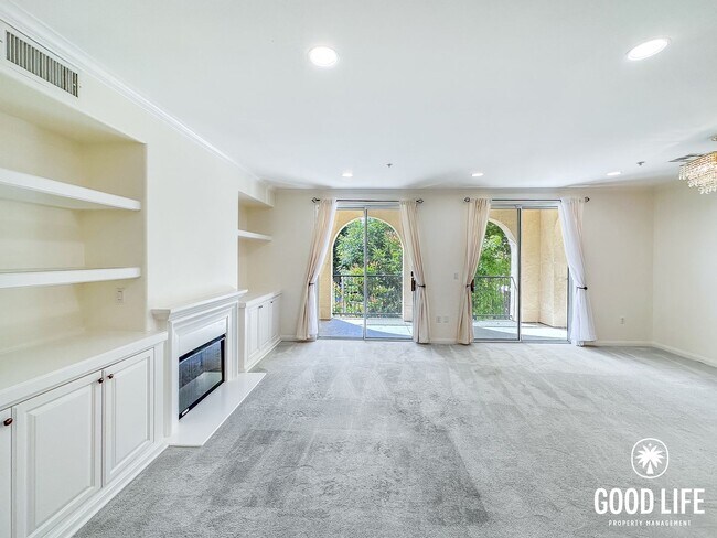 Building Photo - OC: Spacious 2BD/2.5BA Condo in Irvine with Resort-Style Amenities, Private Balcony & In-Unit Lau...