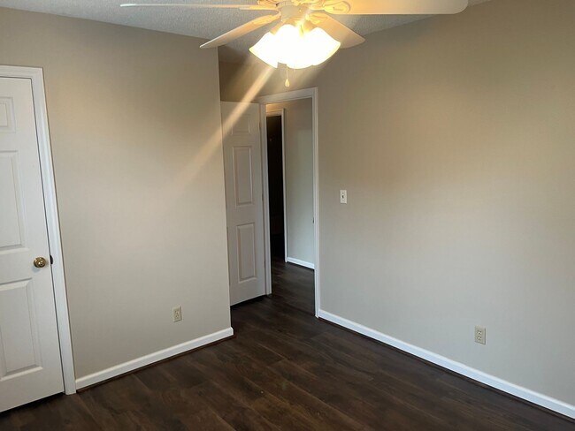 Building Photo - Split foyer 3 bedroom home in quiet area with bonus room, large yard, 2-car garage $2200