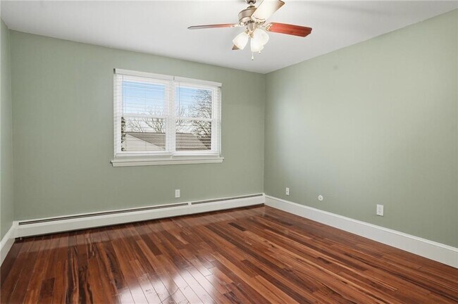 Building Photo - 70 Carroll Ave