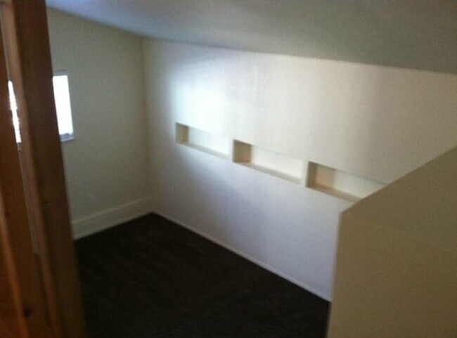 Building Photo - 7617 Bonita Ave