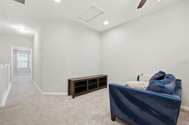 Building Photo - 30138 Southwell Ln
