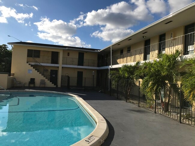 Primary Photo - 2285 NE 172nd St