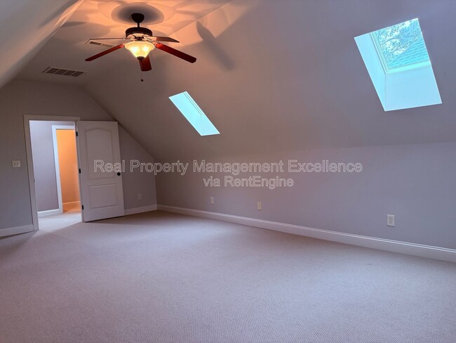 Building Photo - 4008 Enfield Ridge Dr