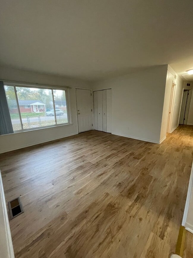 Building Photo - 3-Bedroom Home on a Corner Lot | Early Move in Available!