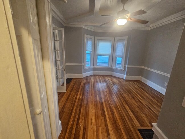 Building Photo - 208 Morrison Ave