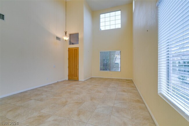 Building Photo - 10800 Canisteo St