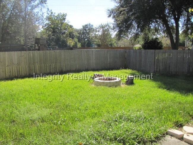 Building Photo - 3 bed - 2 bath in Middleburg, FL