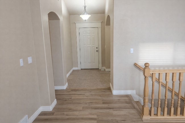 Building Photo - 1287 Reese Dr