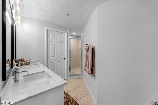 Building Photo - 8751 Estero Blvd