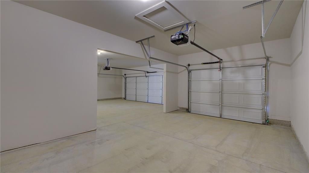 Building Photo - 6904 Lancelot Ct