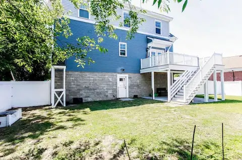 Building Photo - 9626 12th View St