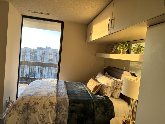 Building Photo - 5505 Seminary Rd