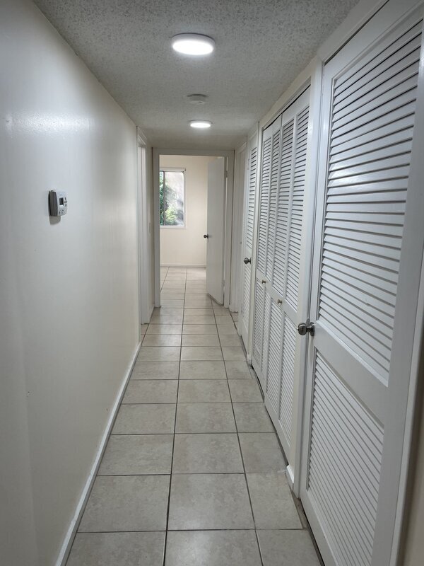 Building Photo - 1208 Bush River Rd