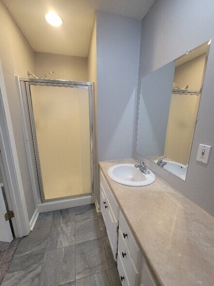 Building Photo - 3841 N 123rd St