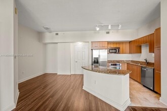 Building Photo - 510 NW 84th Ave