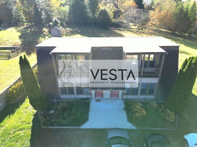 Building Photo - 588 Ray Hill Rd