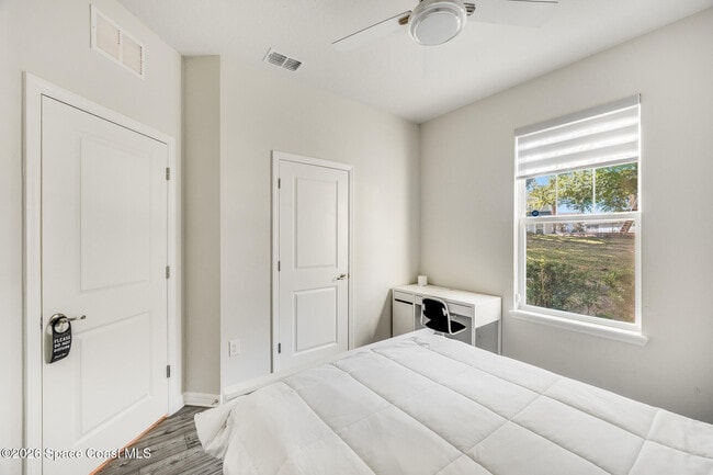 Building Photo - 2202 Gopher Tortoise Terrace