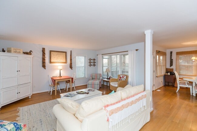 Building Photo - OFF-SEASON MONTHLY RENTAL STARTING JANUARY...