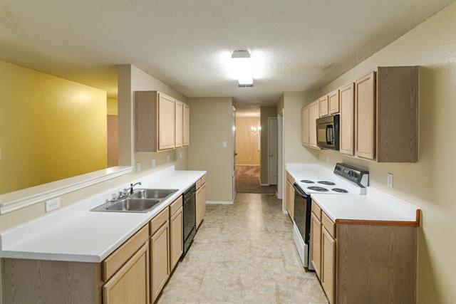 Building Photo - 1508 Honey Bee Ln