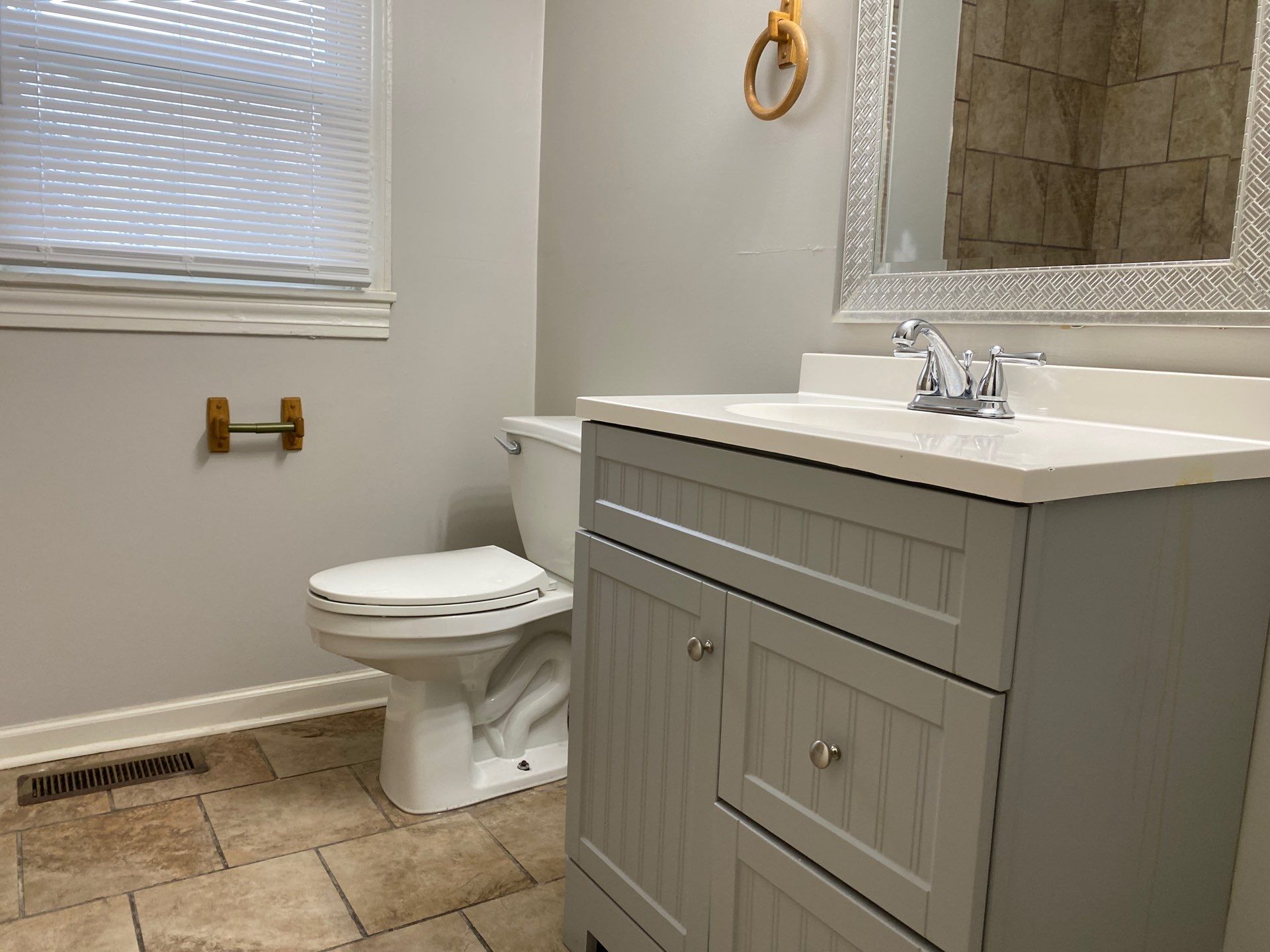 Building Photo - 36 Bryant St